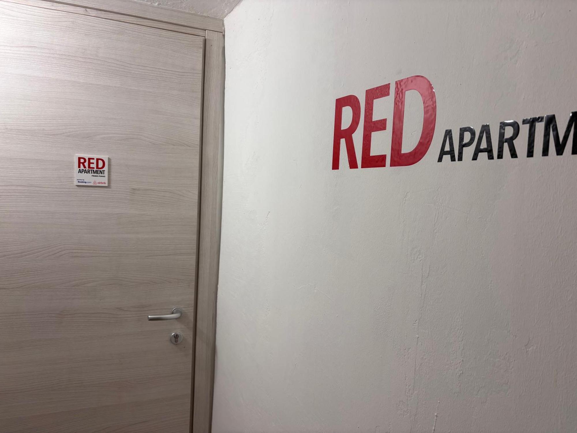 Red Appartament Bagnolo Piemonte Exterior photo